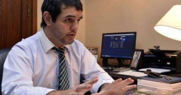 La Nación / Presidente de abogados repudia intención de fundir elección de FGE con puja electoral