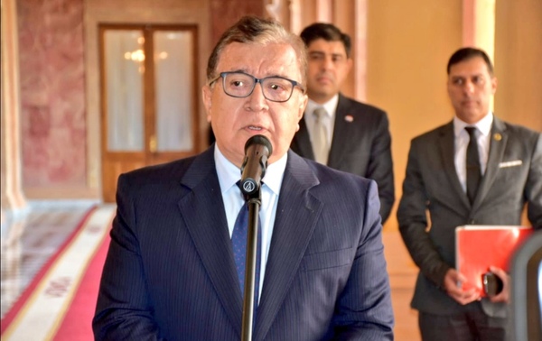 Duarte Frutos informó al presidente sobre avances en maquinización de Aña Cuá