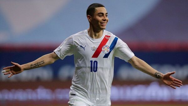 Miguel Almirón, entre las estrellas que quedaron sin Mundial