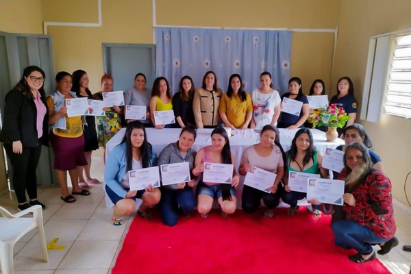 Brindaron técnicas de maquillaje a mujeres privadas de libertad