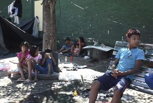 Indígenas llevan un mes frente al Indi por no llegar a un acuerdo en compra de tierras - Nacionales - ABC Color