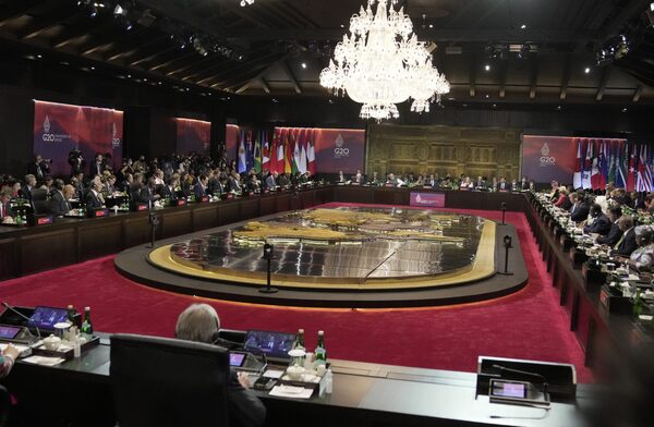 G20: Condenan la guerra en Ucrania y cierran con una agenda marcada por el misil en Polonia - ADN Digital