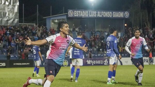 Marcelo Moreno Martins habló de la posibilidad de irse del Ciclón