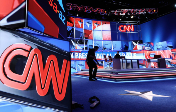 Diario HOY | CNN pide a sus presentadores no beber alcohol en vivo en Año Nuevo