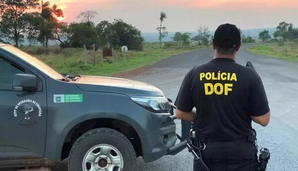 Mujer cayó con una mochila repleta de marihuana en la frontera - Radio Imperio