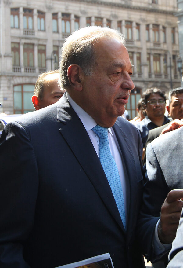 Carlos Slim augura recuperación del salario mínimo en México para 2024 - MarketData