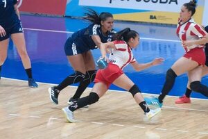 Balonmano: Guerreras van por el milagro - Polideportivo - ABC Color