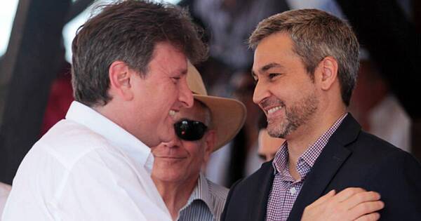 La Nación / Con recursos públicos: Abdo busca posicionar en las elecciones a Lichi usando al Estado