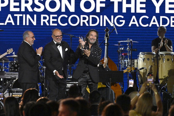 Diario HOY | "Leyenda viviente": artistas homenajearon a Marco Antonio Solís en antesala a Grammy Latinos