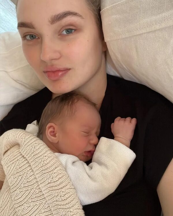 Romee Strijd, el ángel de Victoria’s Secret, fue mamá por segunda vez - Gente - ABC Color