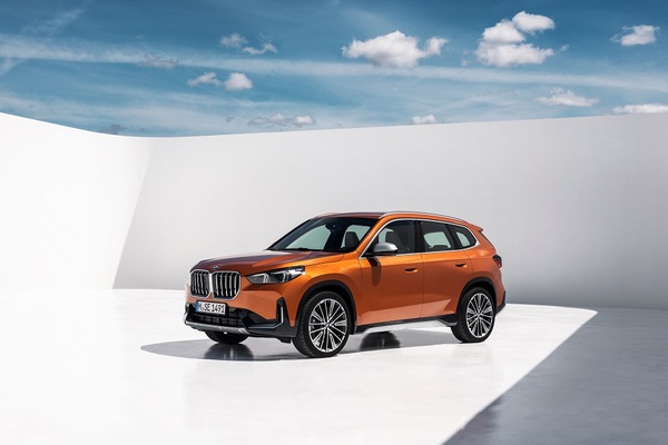 El nuevo BMW X1 llegó a Paraguay para acompañarte en cada aventura y hacer tu experiencia de manejo más divertida | Empresas | 5Días