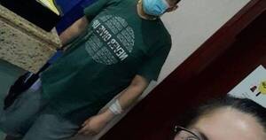 La Nación / “Estoy solo”: paciente con cáncer ofrece sábanas y pide ayuda para pagar estudios