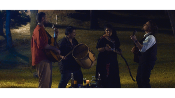 Amaru presenta su nuevo trabajo Balconeo