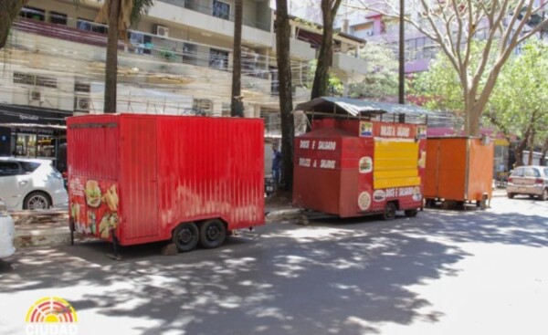 CDE: Despejan área de estacionamiento ocupada por rodantes