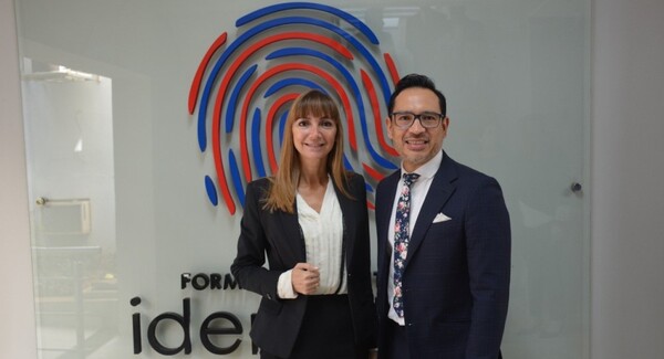 SNPP y Pearson abren 500 becas para estudiar inglés