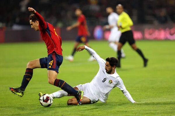 España supera sin sobresaltos a Jordania - Fútbol Internacional - ABC Color