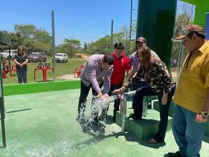 Diputado inauguró pozo artesiano en Capitán Bado - Radio Imperio