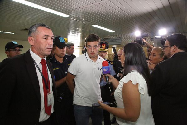Prisión preventiva para procesados por presunta agresión contra Benjamín Zapag | 1000 Noticias