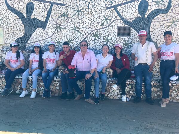 Rogelio recorre el barrio San Pedro de Encarnación