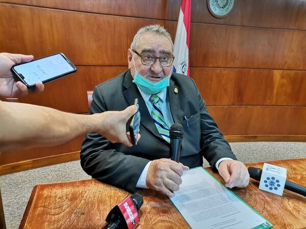 Diputados iniciaron proceso para enjuiciar al ministro Antonio Fretes