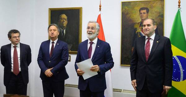 La Nación / Canciller agradece donación del Brasil de vacunas y medicamentos