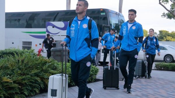 Primer grupo albirrojo ya se encuentra en Estados Unidos