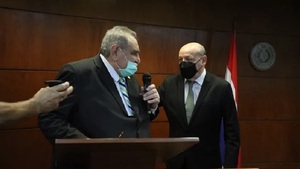 Colegio de Abogados solicita dimisión del titular de la Corte tras escándalo - Noticias Paraguay