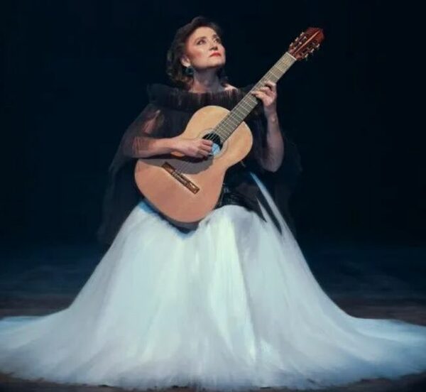 ¡Berta Rojas acaba de ganar dos Grammys para el Paraguay!