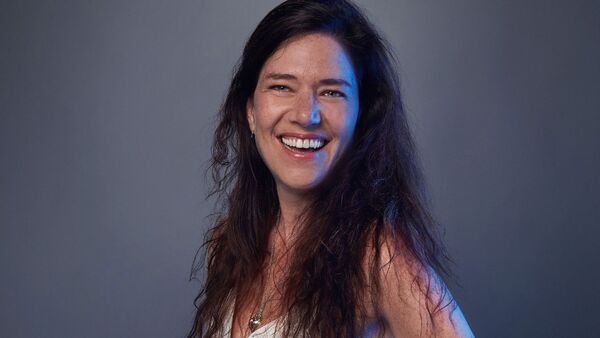 Denise Orman: “Estamos en un gran momento de volver a enaltecer el valor de lo que hacemos, que son las ideas” | Revista 5Días Weekend | 5Días