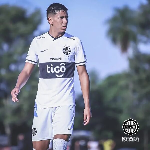 Rescate de futbolistas en Olimpia - Fútbol - ABC Color