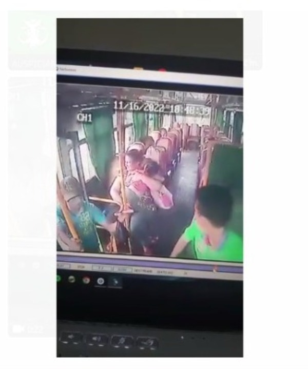 Atrapan a sujeto que acechaba en buses a conductores y pasajeros