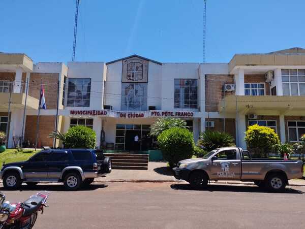 Fugaz visita de funcionarios de la Contraloría a la Comuna franqueña - La Clave
