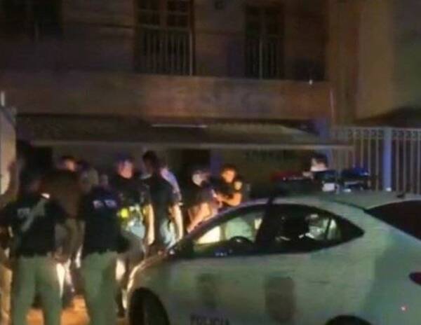 Crónica / ¿Homicidio y posterior suicidio? Encuentran a dos hombres muertos en un dúplex en Villa Morra