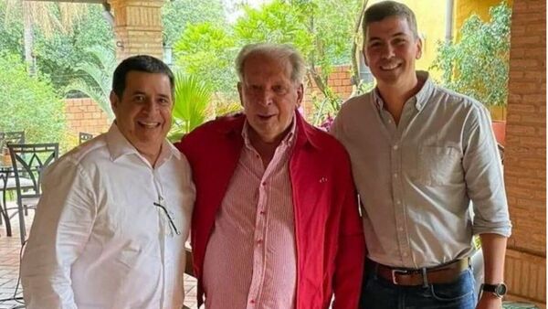 En su último cumple como senador, Calé festeja solo con la familia