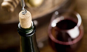 ¿Cómo debemos conservar el vino una vez abierta la botella? | Columnas | 5Días
