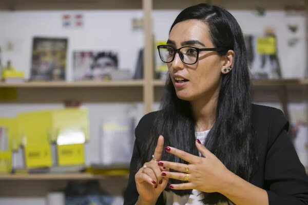 Nilofar Bayat, activista y refugiada afgana: “Allí no hay vida para nadie” - Mundo - ABC Color