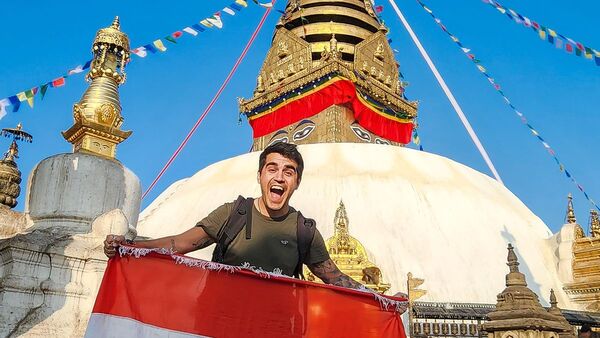 Paraguayo cumple su sueño de viajar a 100 países del mundo