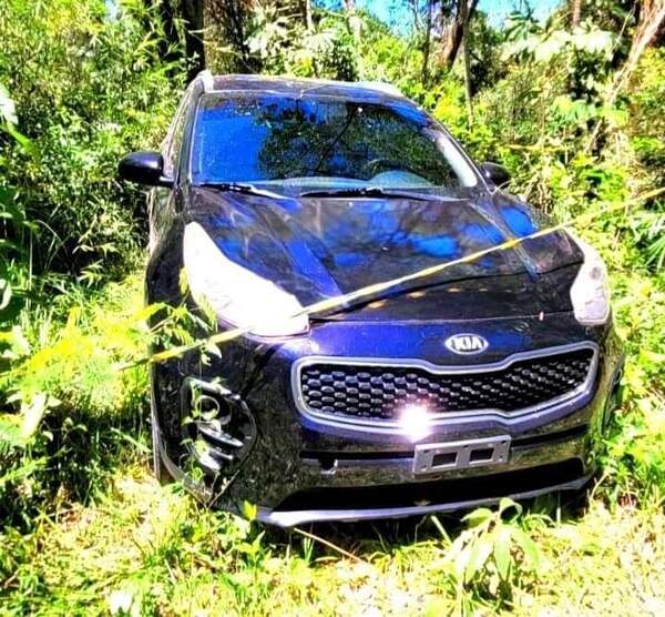 EN UN ARROZAL ABANDONAN UNA CAMIONETA LLENA DE COCAÍNA - La Voz del Norte