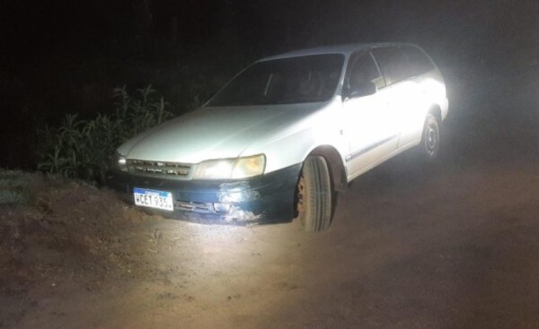 Recuperan auto robado y detienen a asaltante