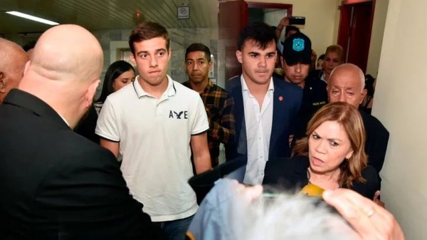 Supuestos agresores de Benjamín Zapag deberán guardar reclusión en Tacumbú