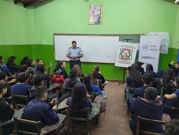 Diario HOY | Ministerio del Interior coordina jornadas de prevención en escuelas y colegios