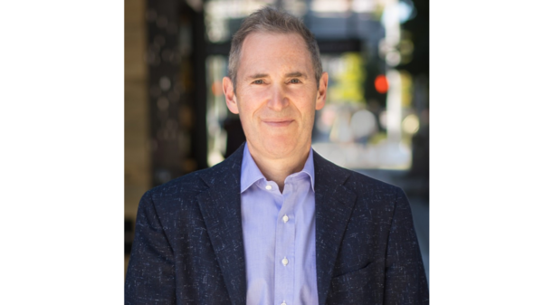 Andy Jassy, director de Amazon dice que los despidos continuarán hasta el próximo año - Revista PLUS