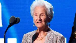 Crónica / ¡Nunca es tarde! La cantante que a sus 95 años ganó el Grammy como Mejor Artista Nuevo