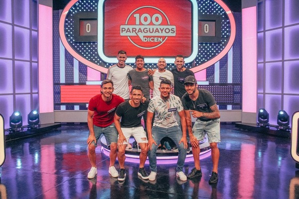 Noche de famosos: ¡“Ameliano” se enfrentó a “Trinidense”! - trece