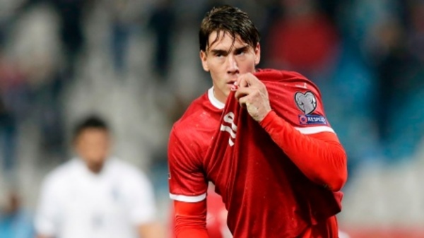 Serbia aplastó a Bahrein, en la previa de la Copa del Mundo
