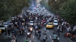 Irán vivió otra jornada de protestas luego de los funerales de dos menores