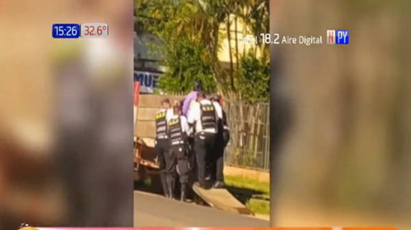 Caaguazú: PMT lleva motocicleta al corralón con su conductora incluida - Paraguaype.com