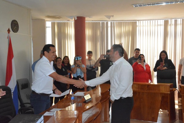 Concejal David Monzón nuevo presidente de la Junta de Hernandarias - Noticde.com