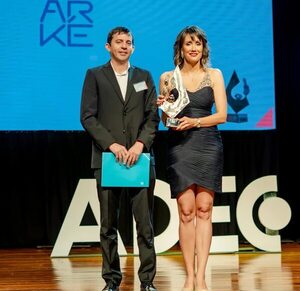 Modelo de construcción sostenible - Premios ADEC 2022 - ABC Color