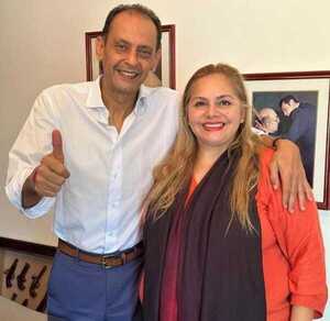 Erika Silvero pide que la gente confíe en Ángel Barchini como senador en la lista 2 opción 20